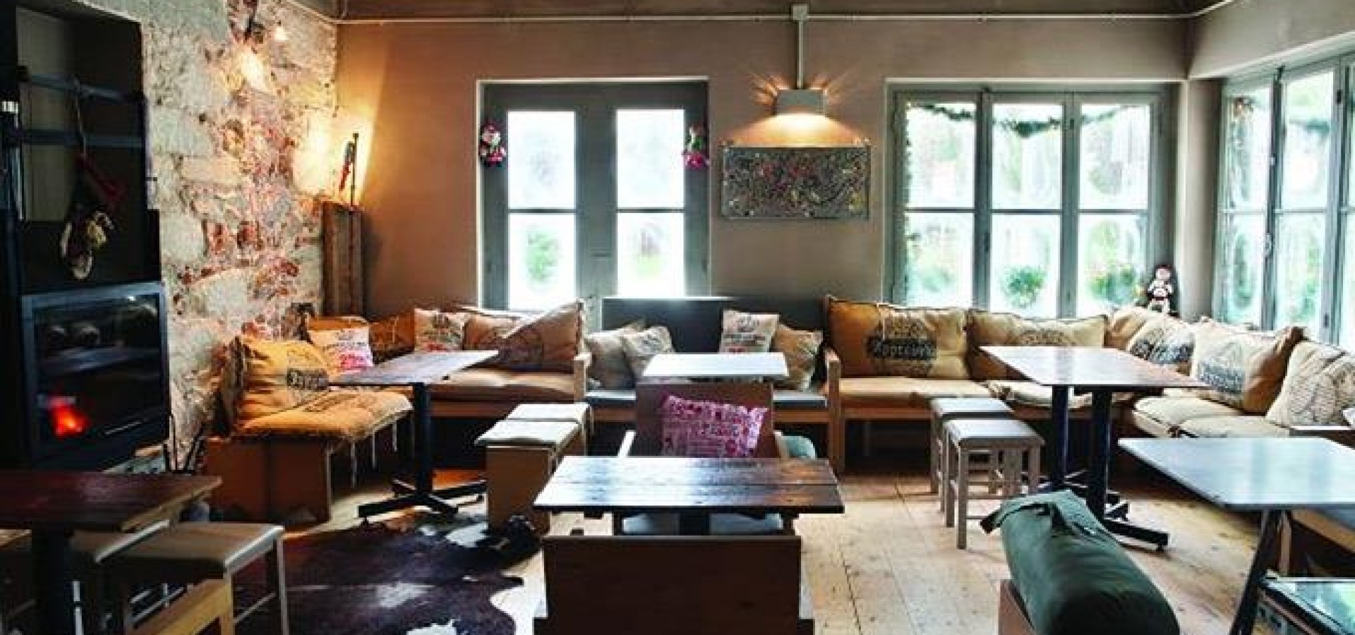 Χουχουλιαστά καφέ για να αράξεις με την παρέα