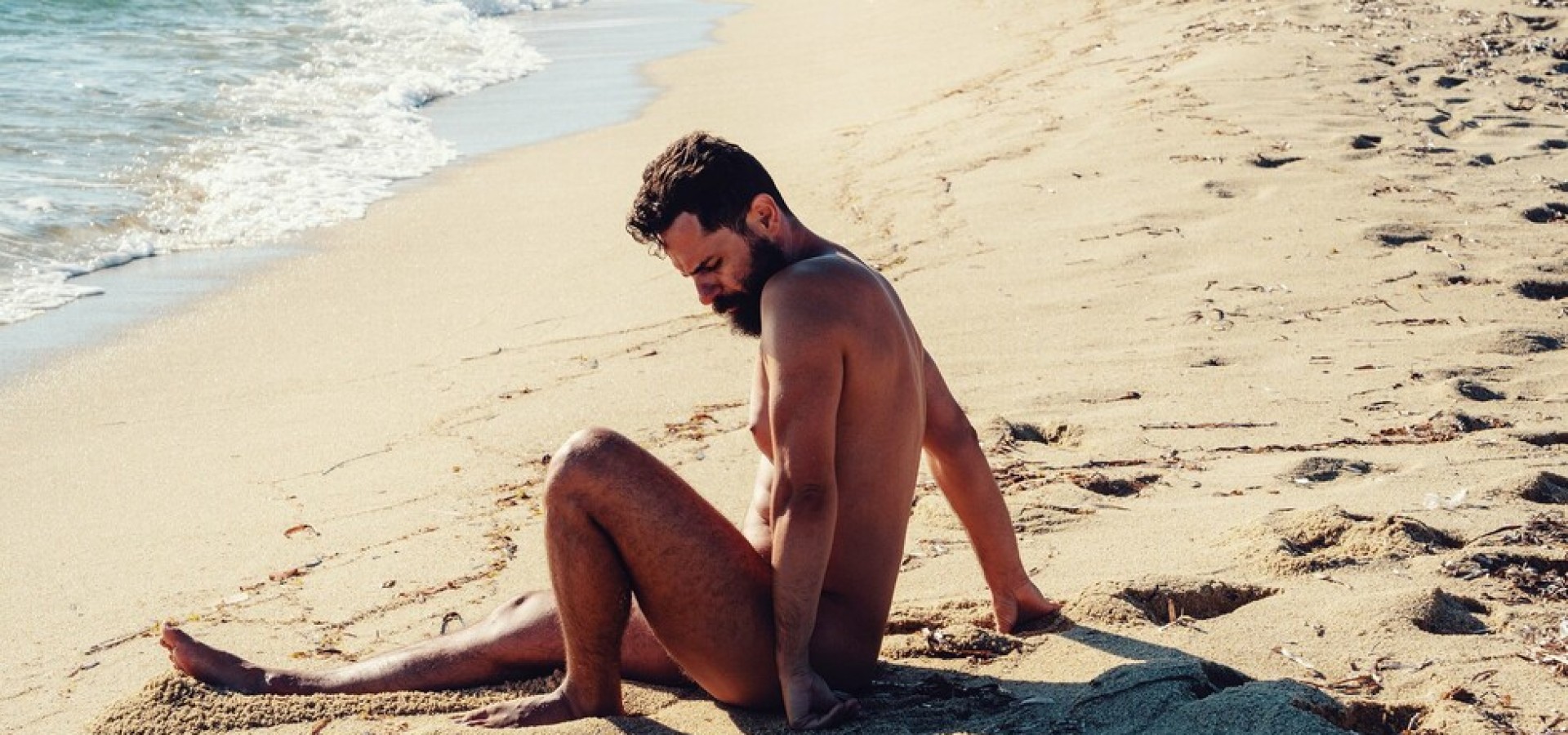 «Βρε μαντράχαλε, δεν ντρέπεσαι! Έχουμε και παιδιά!»: Tέσσερις γυμνιστές εξομολογούνται 