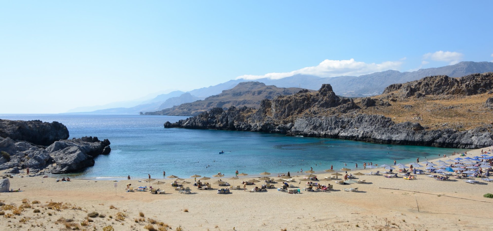 Διακοπές: Σχοινάρια, η παραλία «διαμάντι» της Κρήτης – Ρεκόρ για τα κρυστάλλινα νερά της