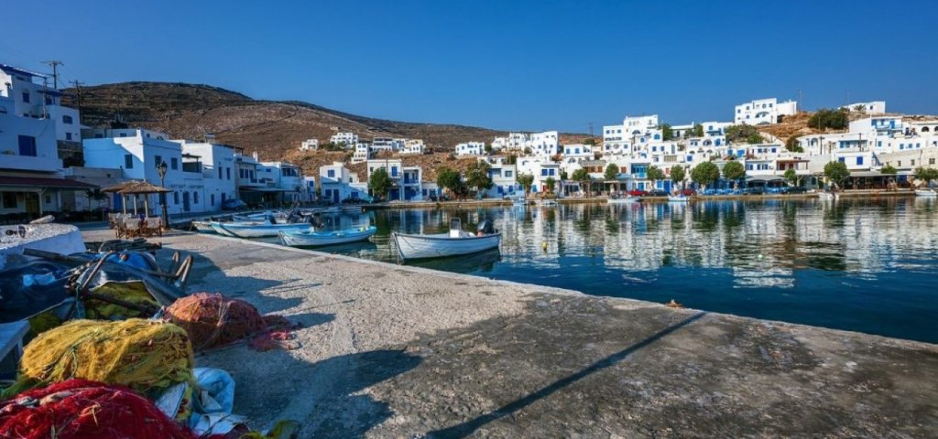 Υπερτουρισμός: «Τουρισμός δεν σημαίνει μόνο καμαριέρες και γκαρσόνια» τονίζει το Δίκτυο Βιώσιμες Κυκλάδες