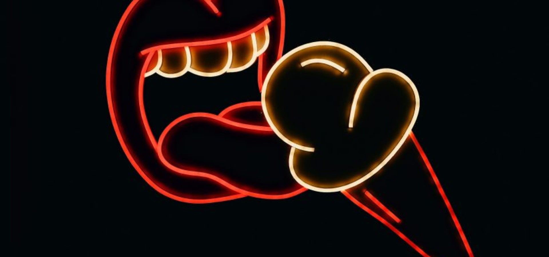 Δίνεις καλό στομaτικό ή απλά πολύ στομaτικό;