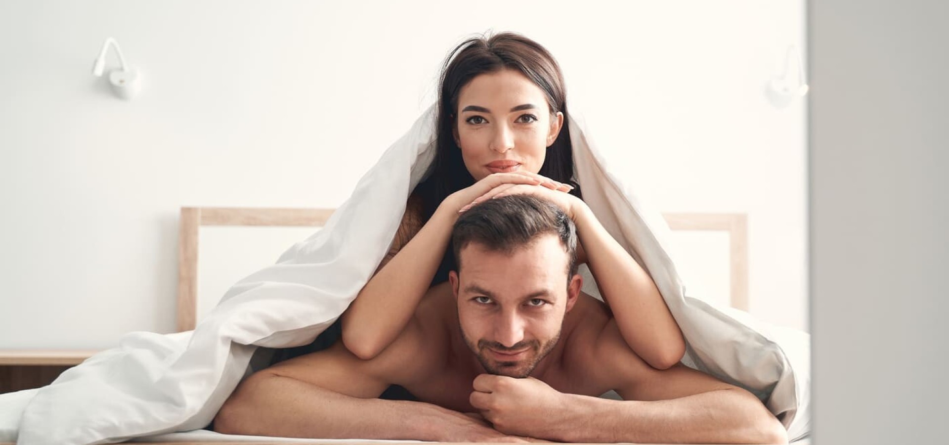 Από τότε που μίλησα με τον σύντροφό μου για το τι με ξενερώνει ερωτικά, απολαμβάνω το καλύτερο σεξ της ζωής μου