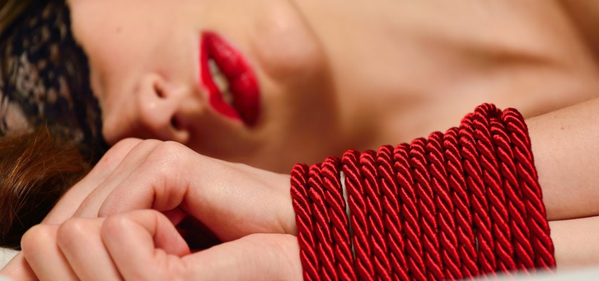 Shibari: Το ιαπωνικό ερωτικό δέσιμο που σας δένει, κυριολεκτικά!