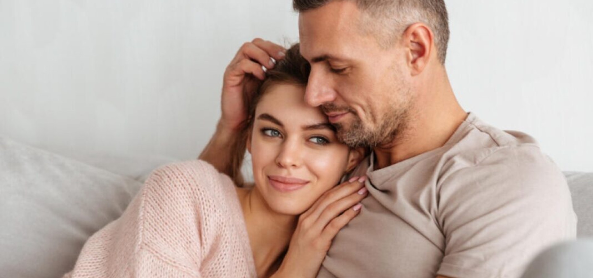 Σεξουαλική ζωή μετά τα 40: αλλαγές, προσαρμογές και ποιότητα ζωής