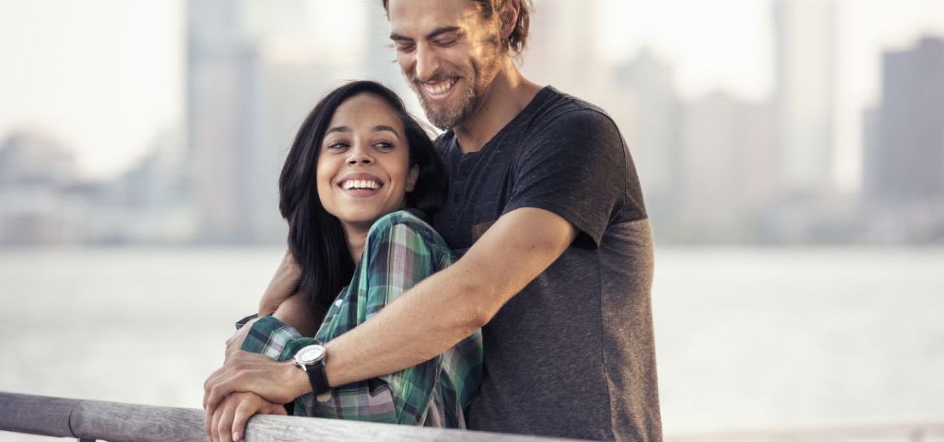 16 σημάδια που με έκαναν να συνειδητοποιήσω ότι κουβαλούσα όλο το συναισθηματικό βάρος στη σχέση μου