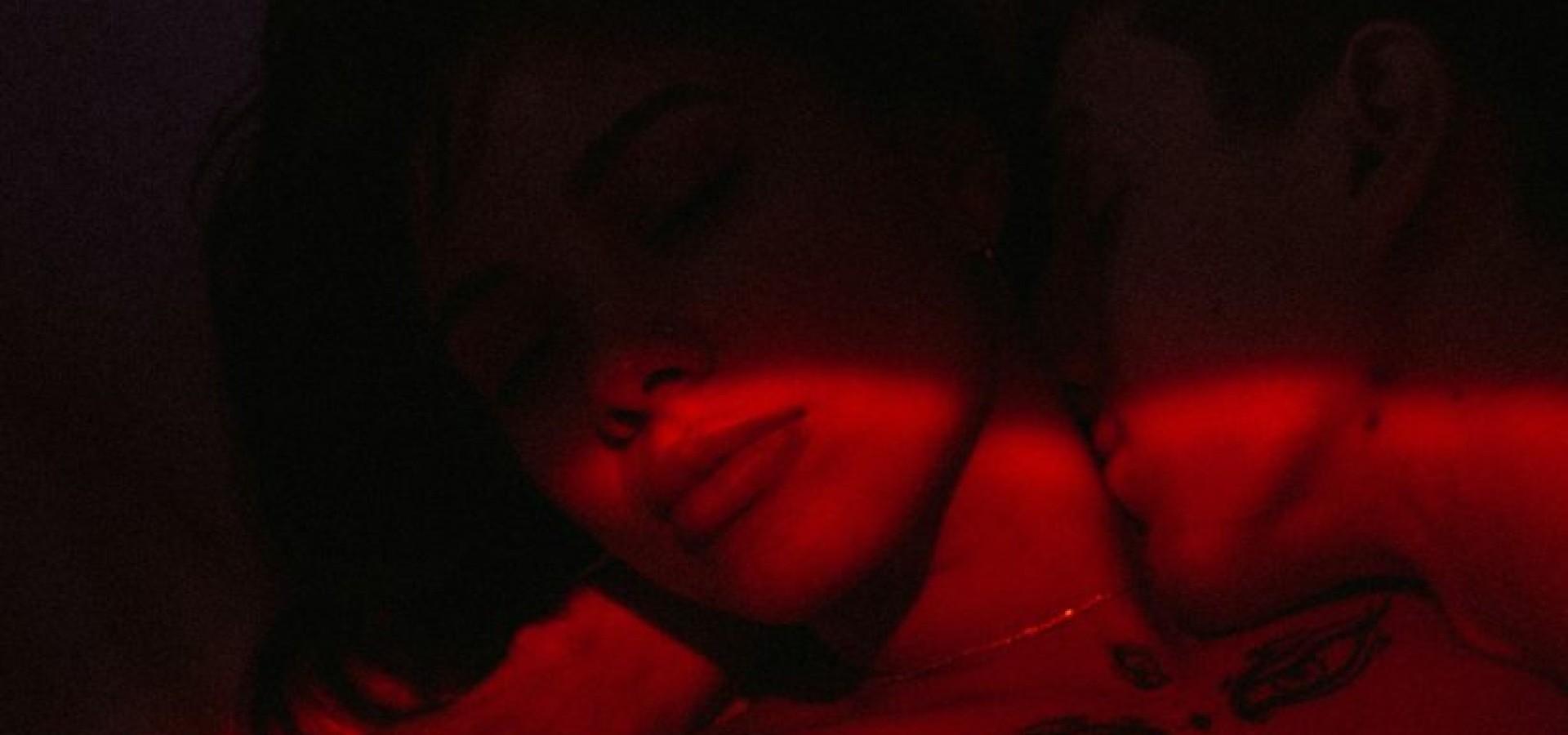 17 συνήθειες που ρίχνουν τη γυναικεία λ1μπιντο και πώς να τη σώσεις