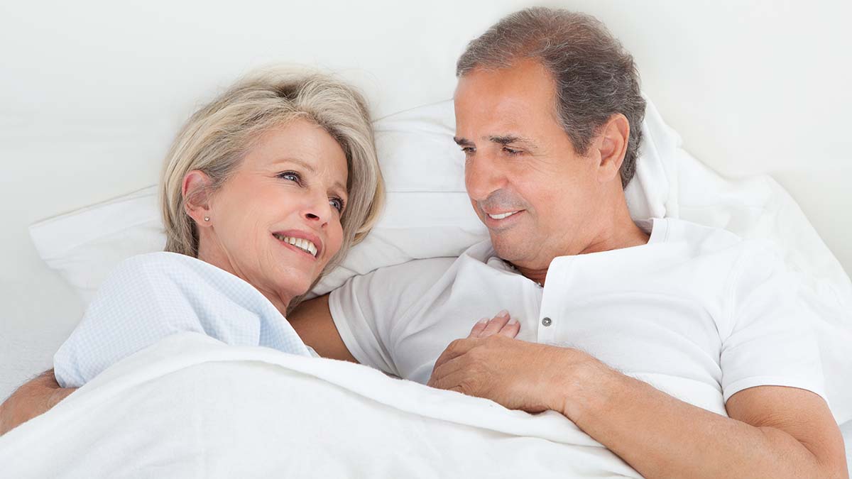 Σεξ μετά τα 50 - Τι δυσκολεύει τις γυναίκες