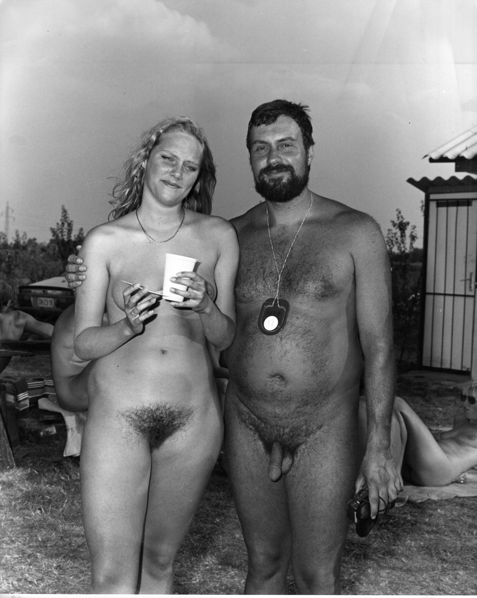 Viking Photography (USA): Sziksósfürdö Naturista Kemping, August 1989 - Margaret (GDR) &amp; Angelos (GR), 203x256mm