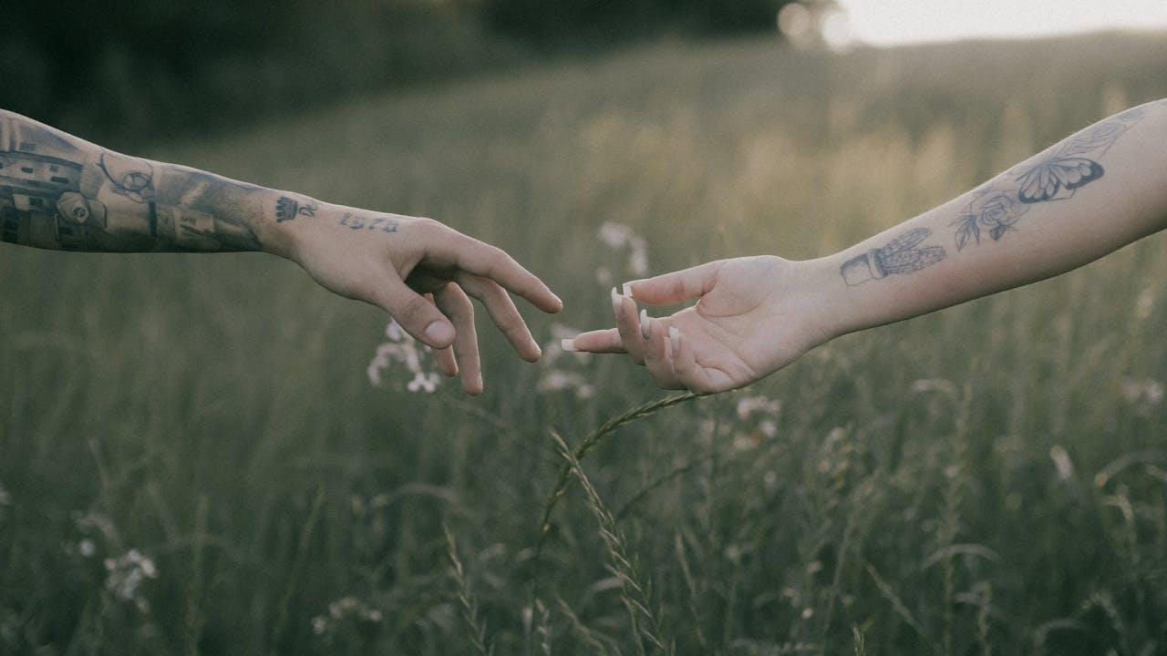 Να ανοίξουμε την σχέση μας; Τα υπέρ και τα κατά