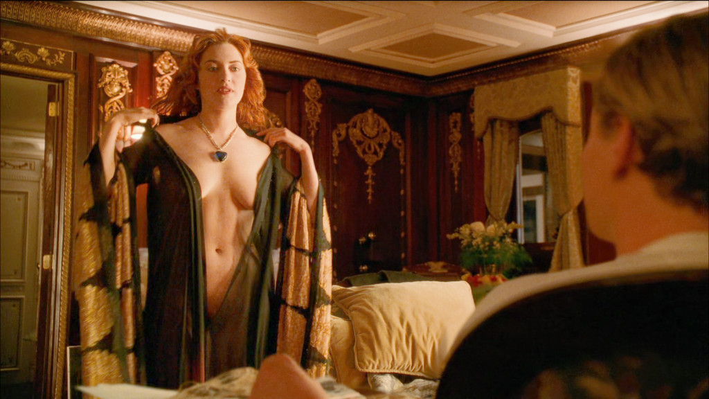 Η φαντασίωση της «κουρτίνας» στο γυναικείο κορμί 