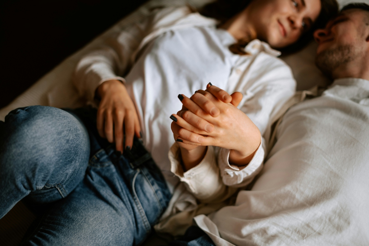 5 σημάδια που μαρτυρούν ότι είσαι ακραία μονογαμικός τύπος